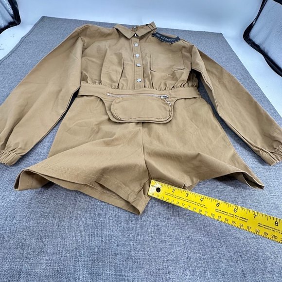 No Vacancy Tan Romper Shorts Fanny Pack Attached Collared Long Sleeve Medium - Picture 7 of 16